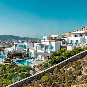 Villa Chrysanthemo, Ano Mera